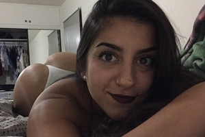 Sextape Lena The Plug a Youtuber Que Prometeu Nudez a Seus Seguidores