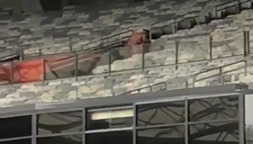 Flagrante de sexo no estádio durante jogo do Brasileirão 2018